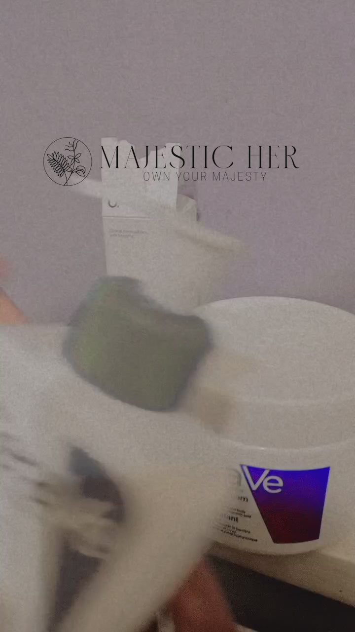 Front view of CeraVe Moisturizing Cream 340g